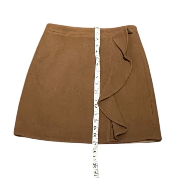 J. Crew Camel Ruffle Front Wool Blend Mini Skirt, Size 0, NWT - Picture 10 of 10